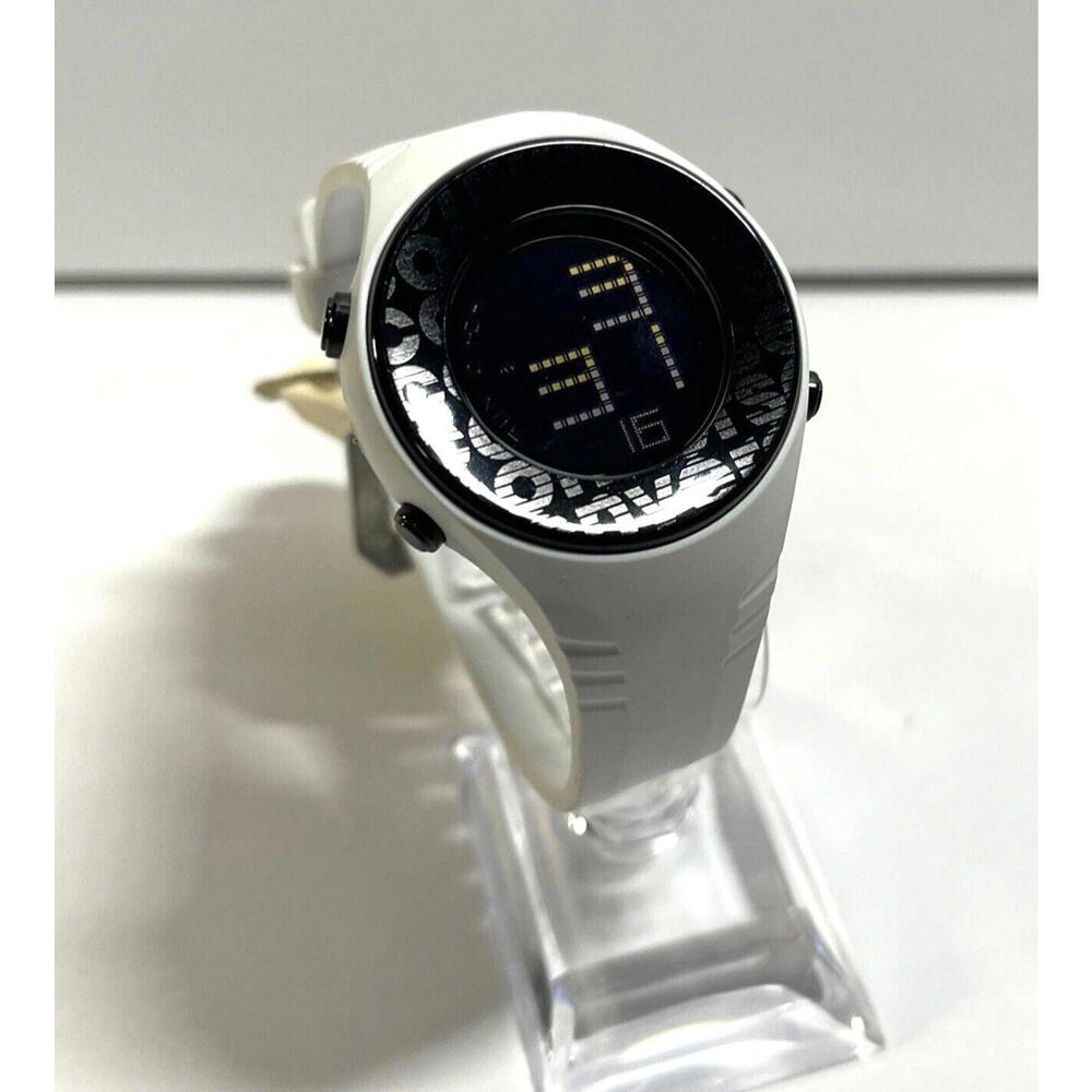 Converse VR007-100 Mens Black Digital Dial White Band Alarm Watch NEW BATTERY